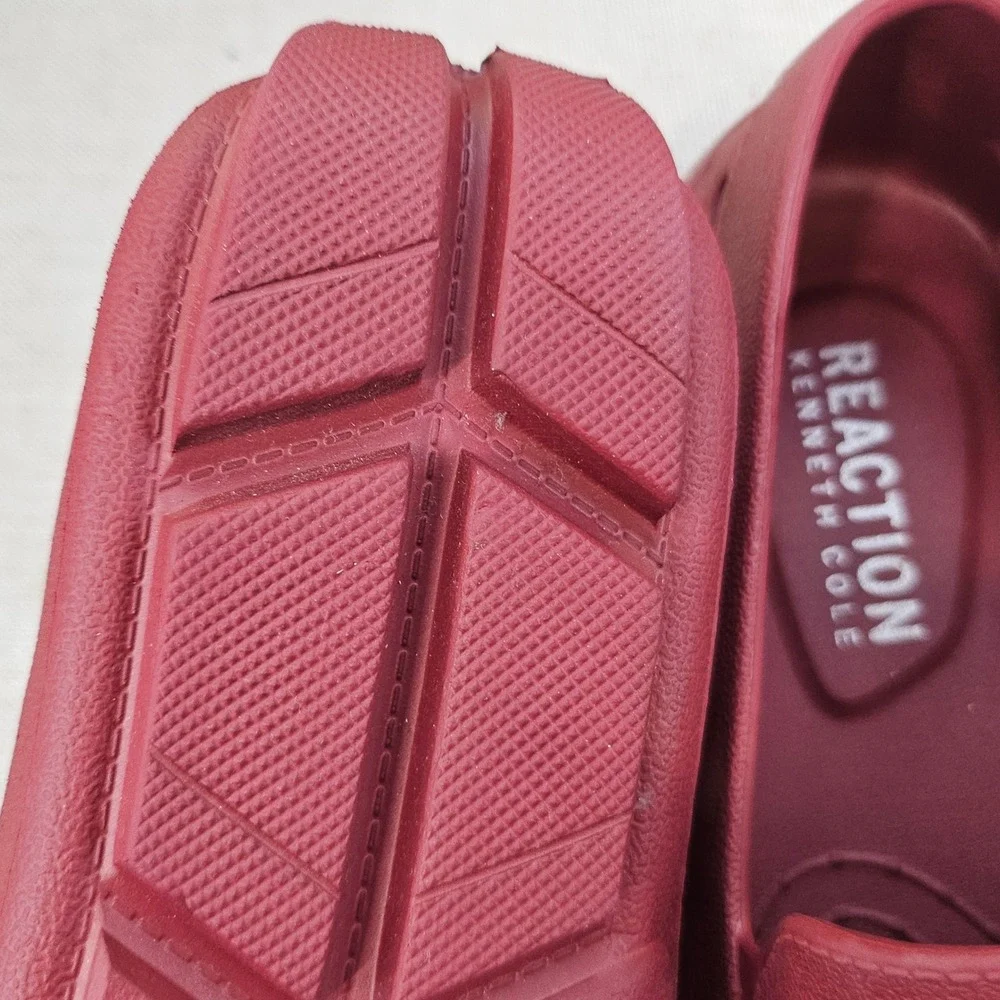 Kenneth Cole Reaction Loafers Men 12 Burgundy Water Shoes Perforated Slip-On